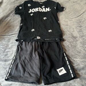 Worn has mark on short listed in photos